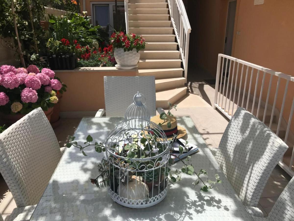 Apartment Sunny Elza 2 ฮวาร์ ภายนอก รูปภาพ