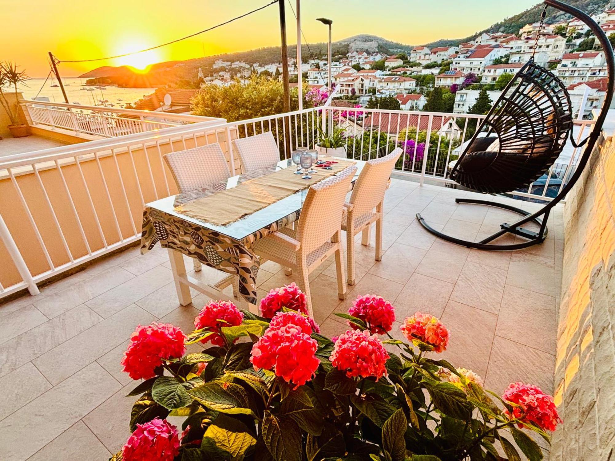 Apartment Sunny Elza 2 ฮวาร์ ภายนอก รูปภาพ